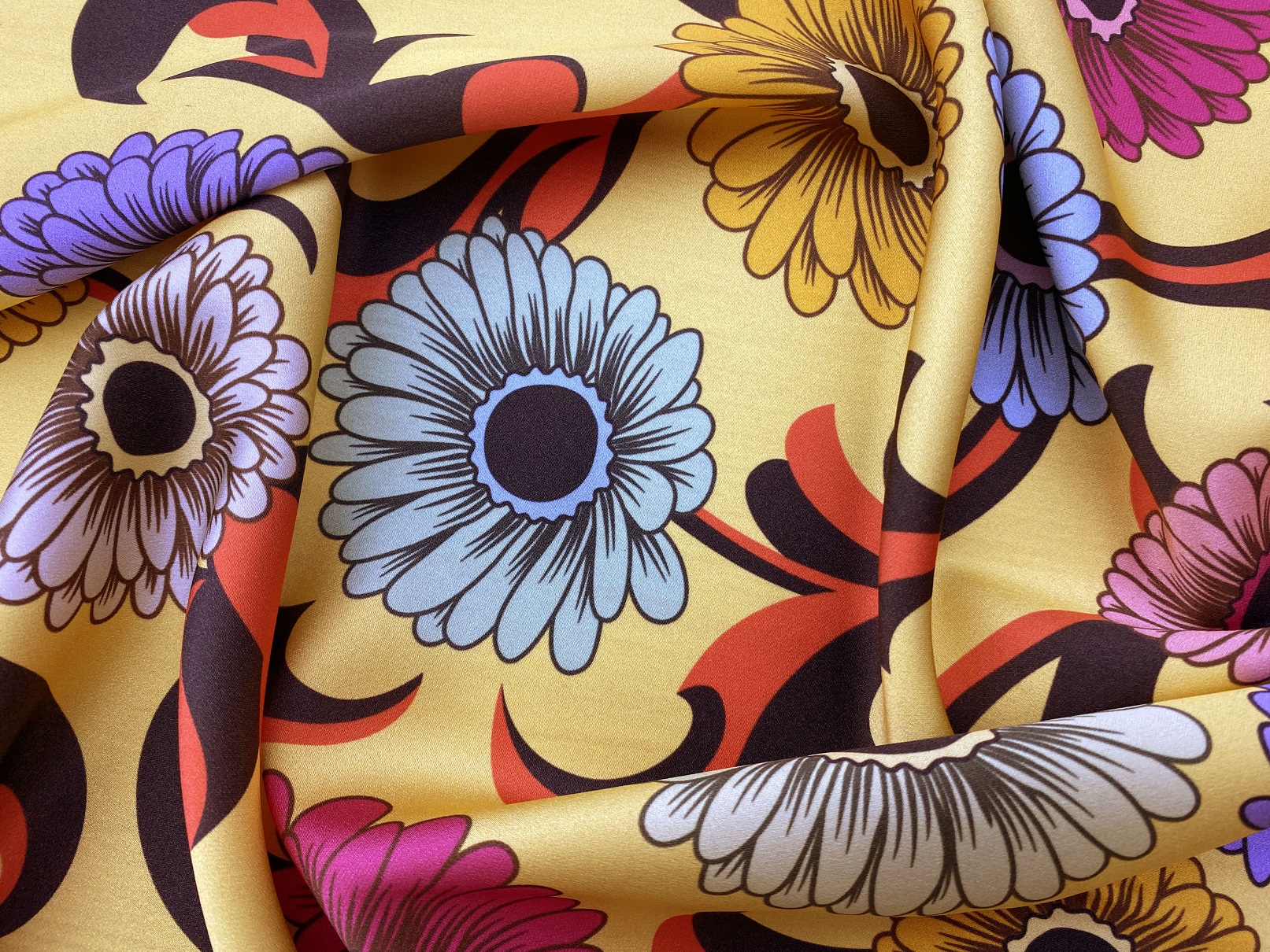 Ткань Шёлк  46110 3