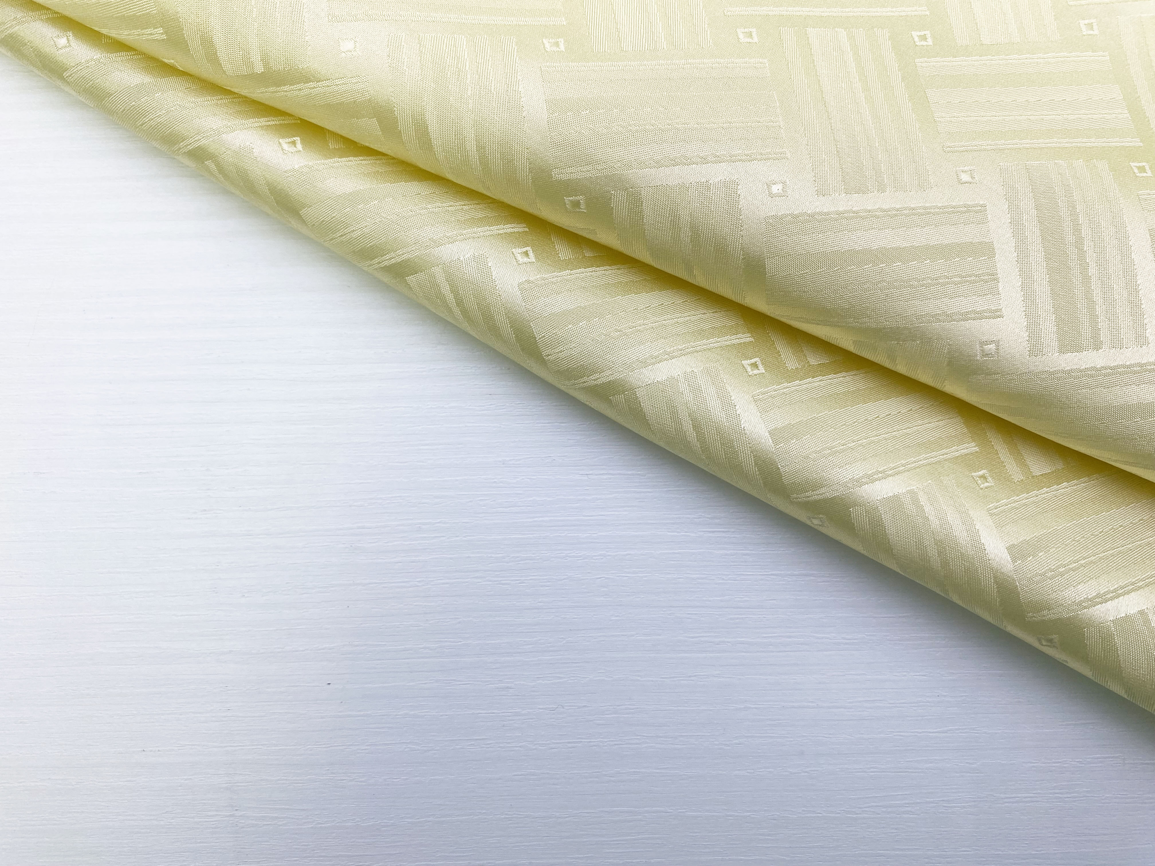 Ткань Шёлк  46302 4