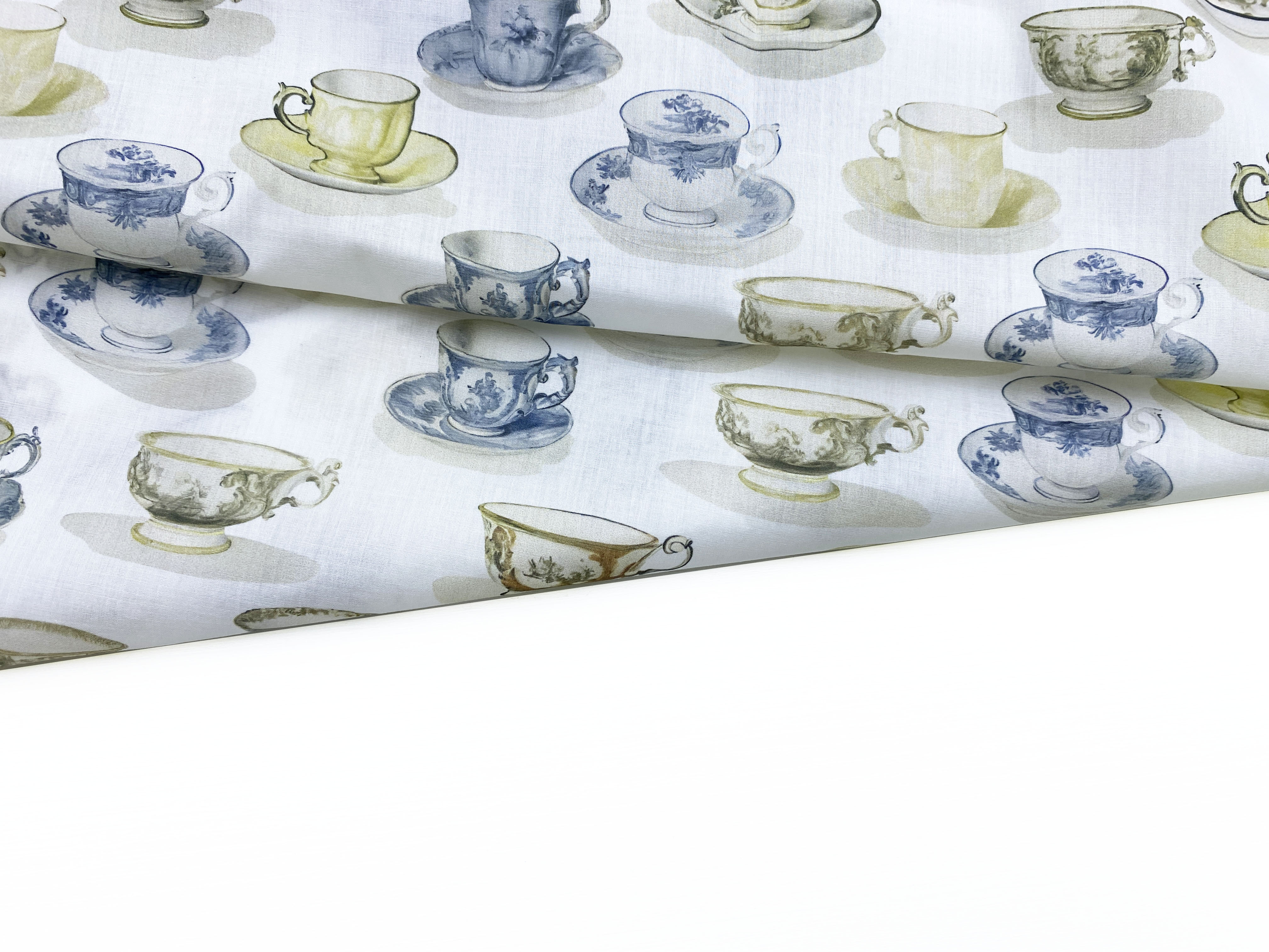 Ткань Батист светло-бежевого цвета с принтом  чайная пара 16967 4
